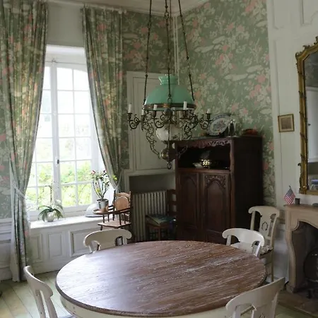Bed & Breakfast Chateau De Grandval - Sainte Mere Eglise *