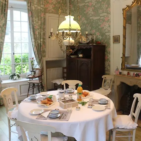 Chateau De Grandval - Sainte Mere Eglise Bed and breakfast Neuville-au-Plain