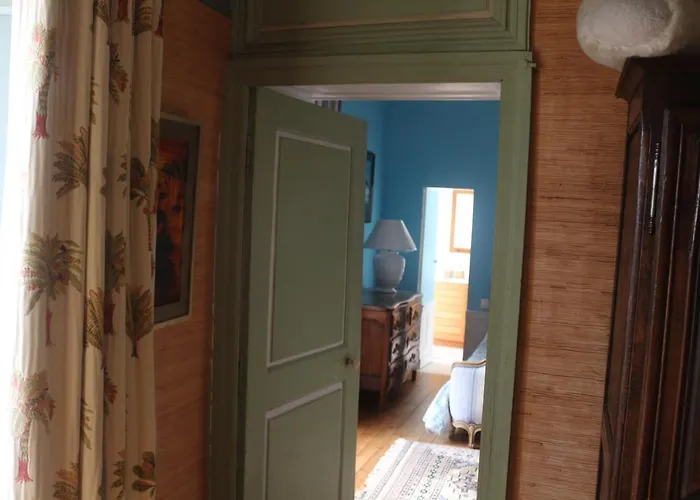 Chateau De Grandval - Sainte Mere Eglise